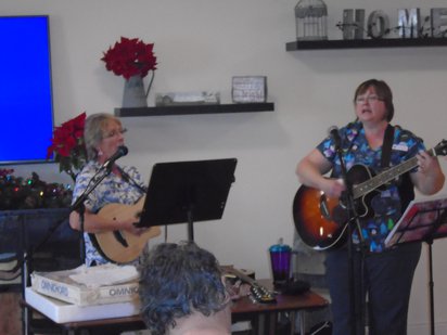Gloria, a retired Mill Cove employee, and Holly put on a show just for us.jpg